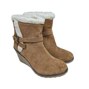 Skechers 48695 Boot Suede Leather Faux Fur Lining Wedge Size 9.5